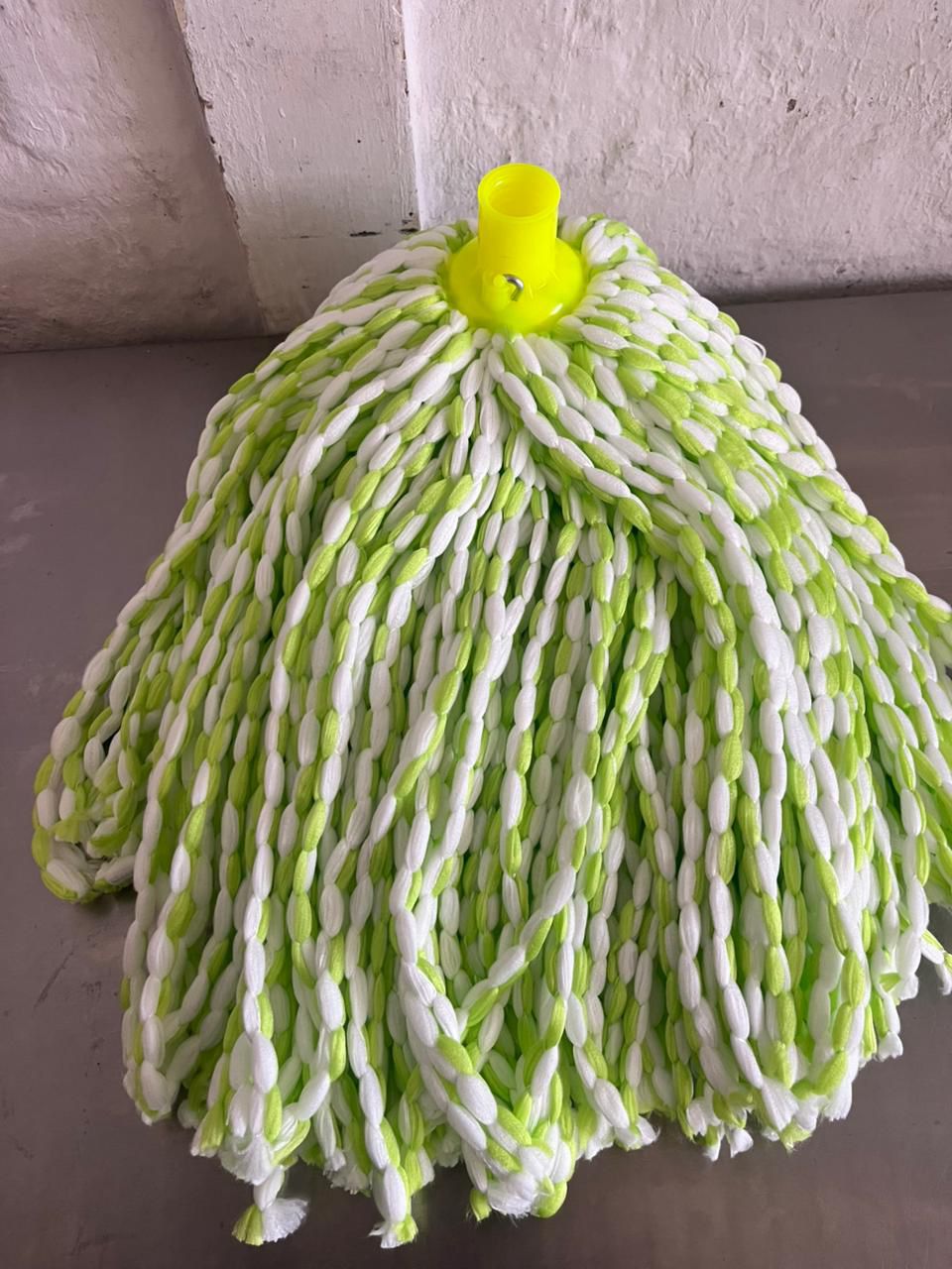 Trapero de Microfibra - ¡Limpieza Eficaz en Cada Uso!